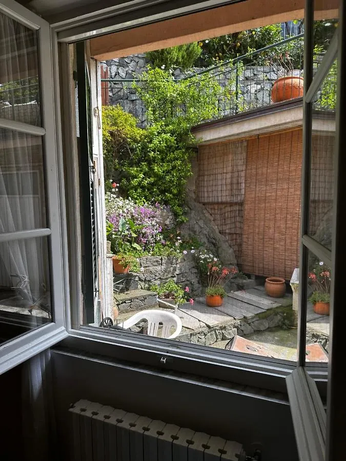 Villa La Casa Dei Due Aranci à Albisola Superiore 0*,  Italie