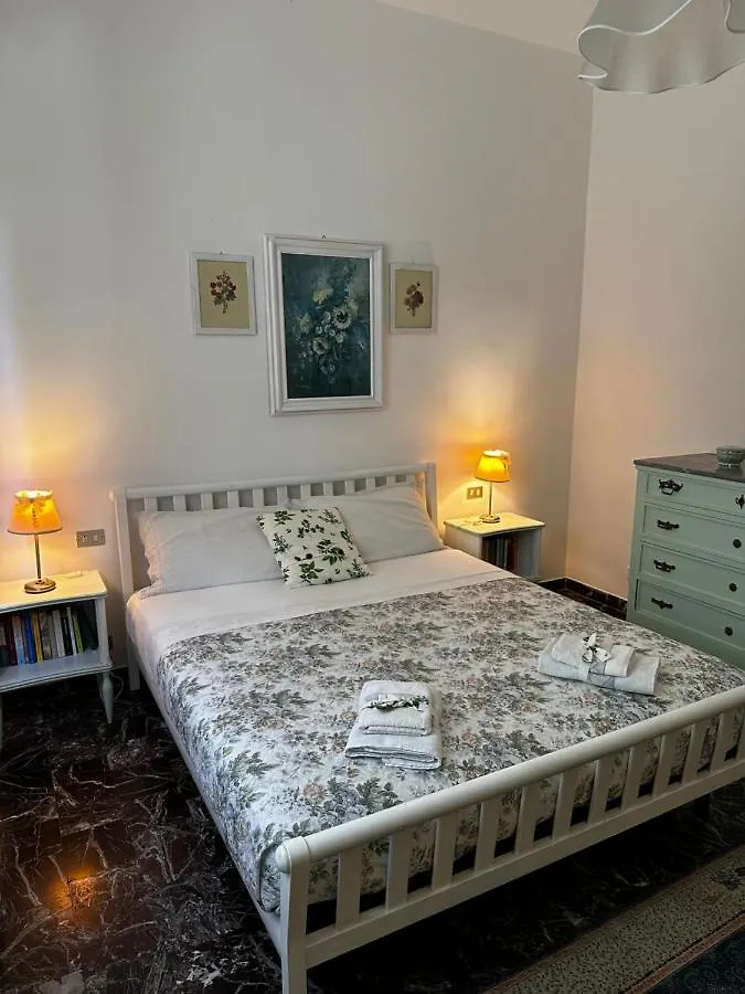 Hébergement de vacances Villa La Casa Dei Due Aranci à Albisola Superiore