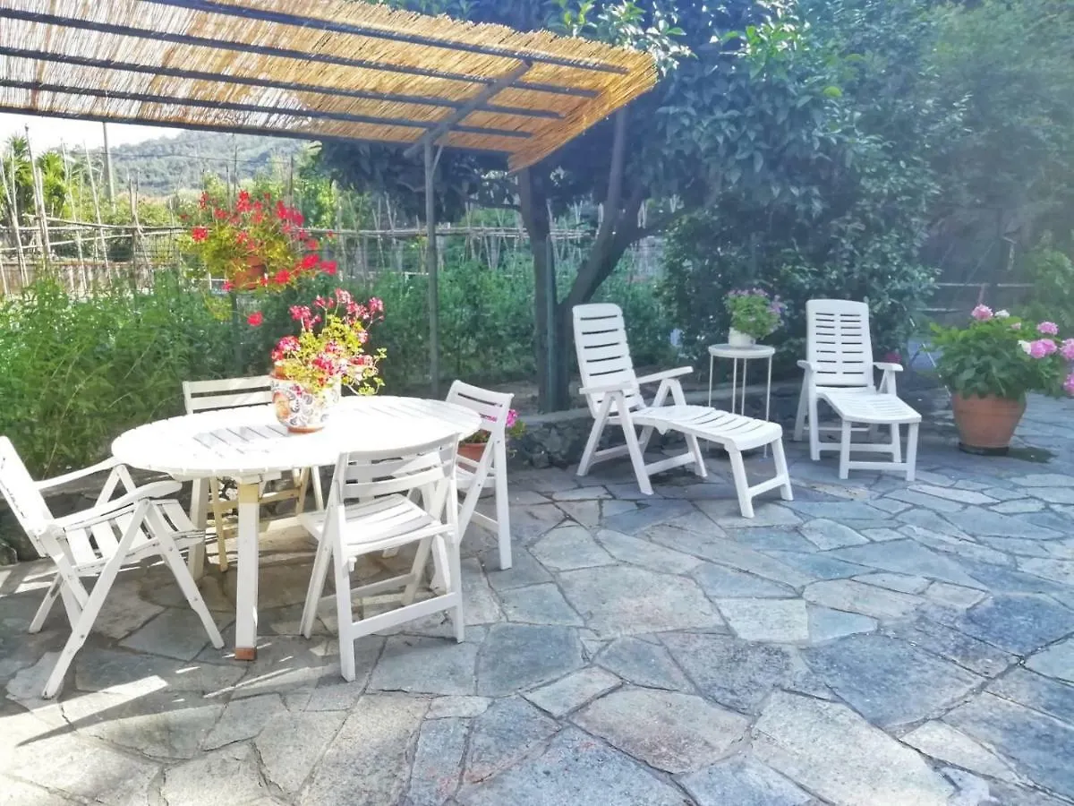 Villa La Casa Dei Due Aranci à Albisola Superiore